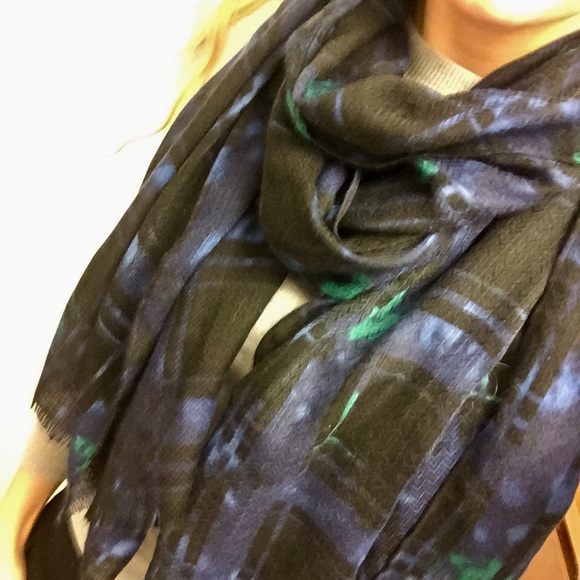 J. Crew Factory Accessories - J.Crew scarf